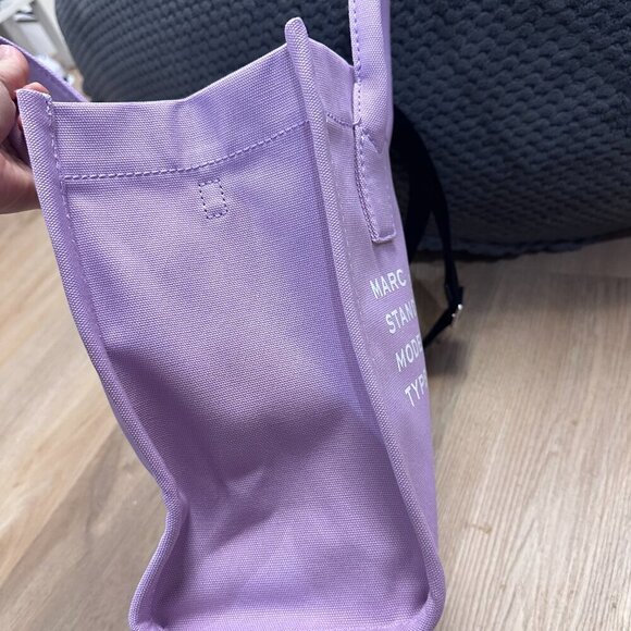 NWT！NEW！Marc Jacobs Standard Supply Canvas Tote -Medium Purple Wisteria Women - Picture 3 of 7